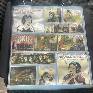 Disney Snow White and Seven Dwarfs comic purse/bag